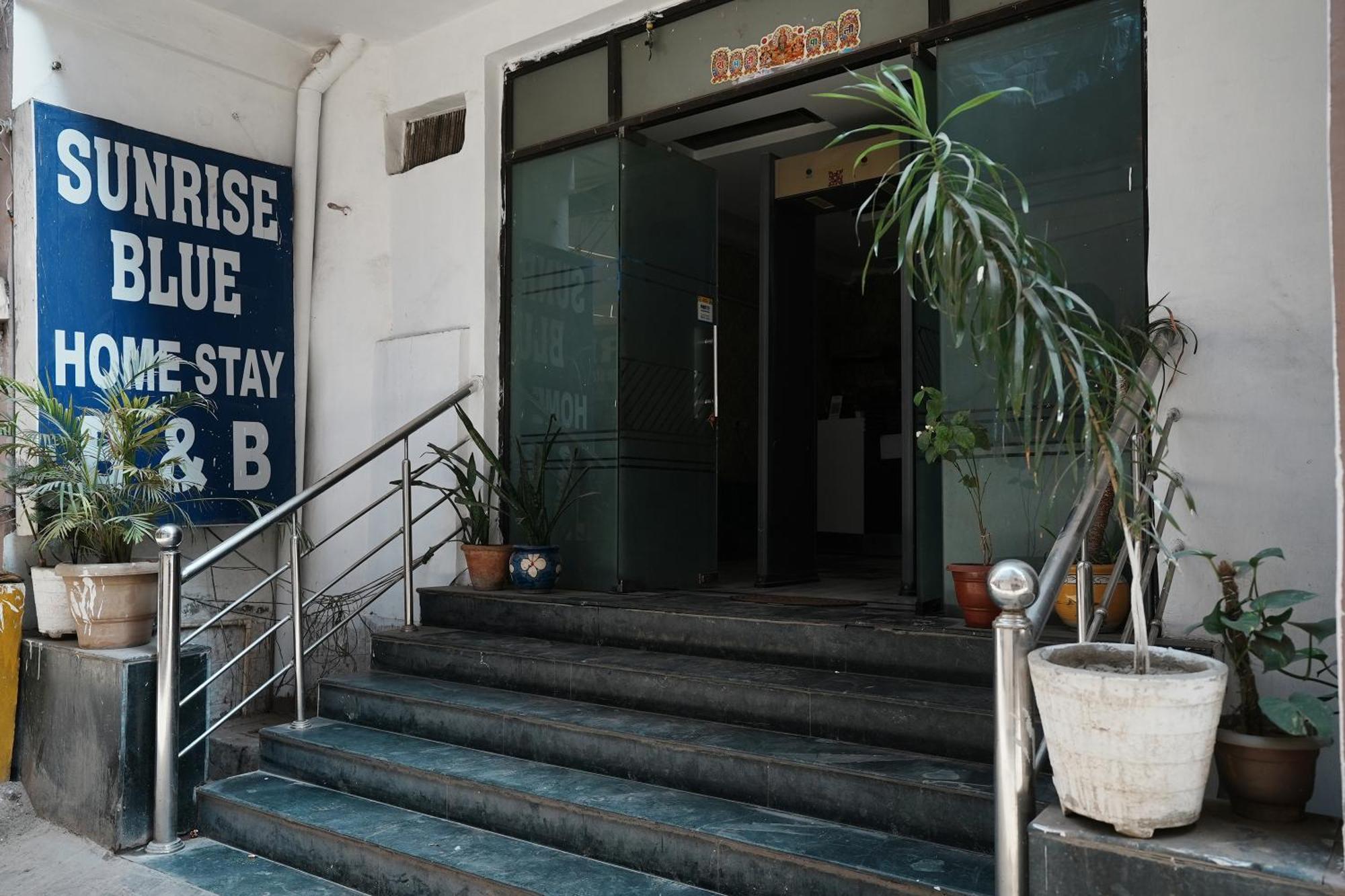 Hotel Sunrise Moon Nowe Delhi Zewnętrze zdjęcie